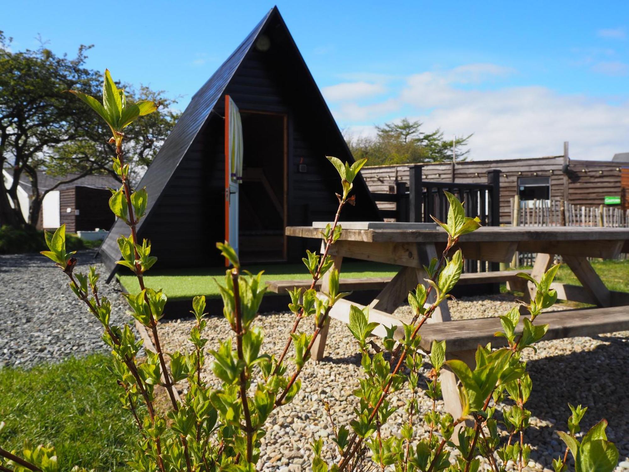 Carrowmena School House & Glamping Hotel Limavady Exterior photo